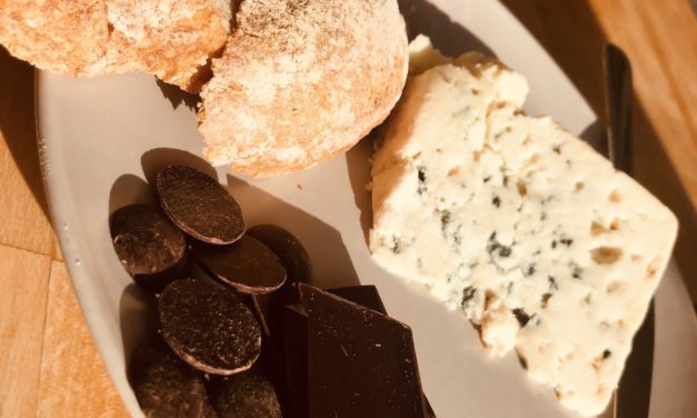 All you need to know about French Roquefort cheese